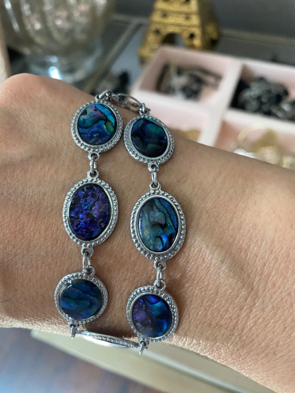BLUE STONES COSTUME BRACELET